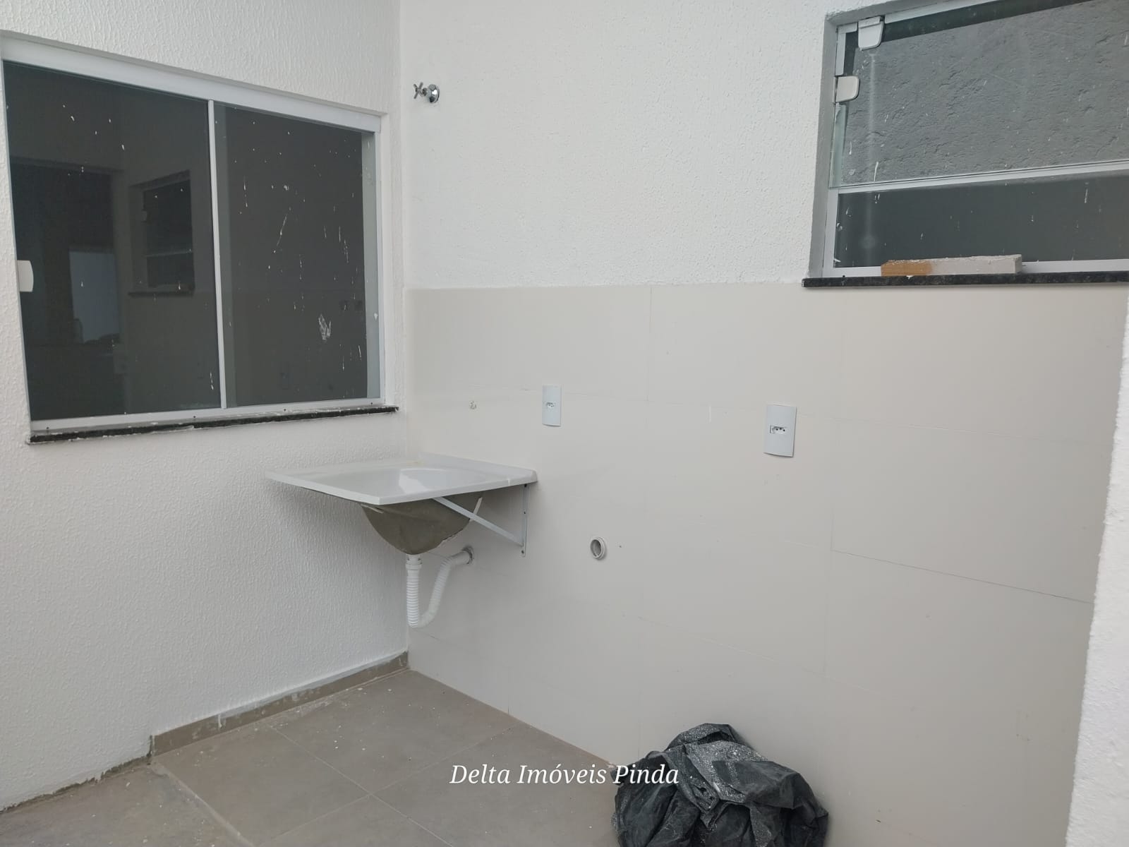 EHL1121 – Casa disponível para locação – Pasin – $ 1.100,00 + Iptu