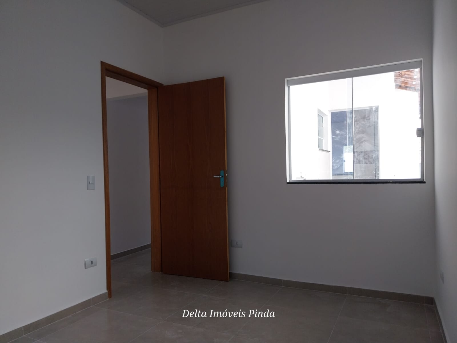 EHL1121 – Casa disponível para locação – Pasin – $ 1.100,00 + Iptu