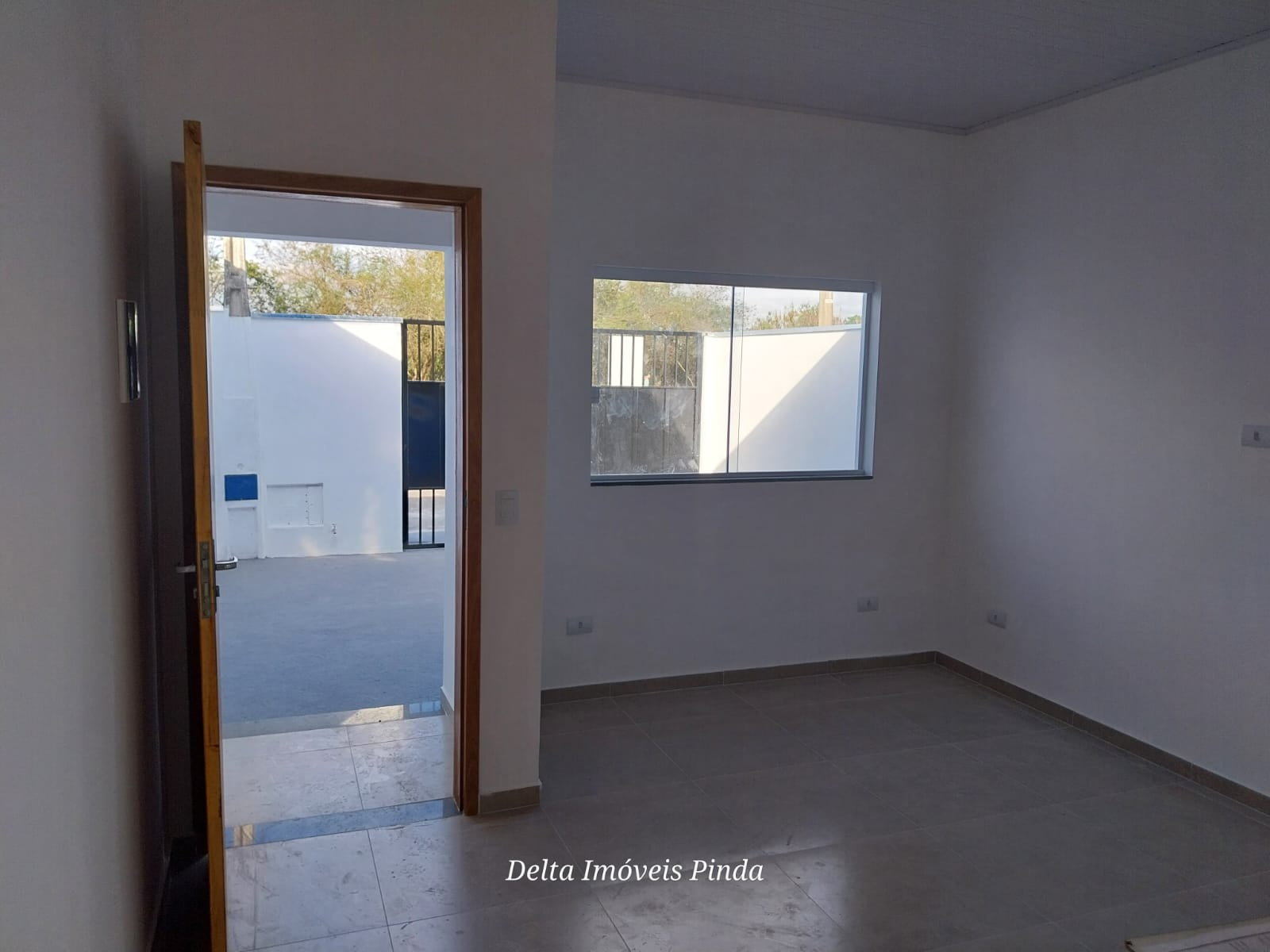 EHL1121 – Casa disponível para locação – Pasin – $ 1.100,00 + Iptu