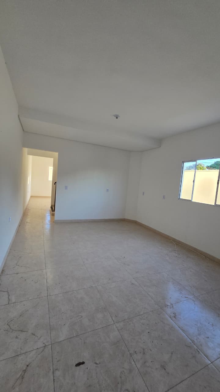 DL115 – Sobrado Disponível para Locação – Ipê 1