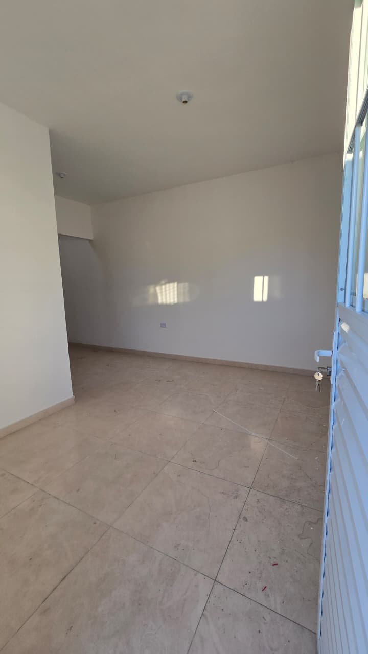 DL115 – Sobrado Disponível para Locação – Ipê 1