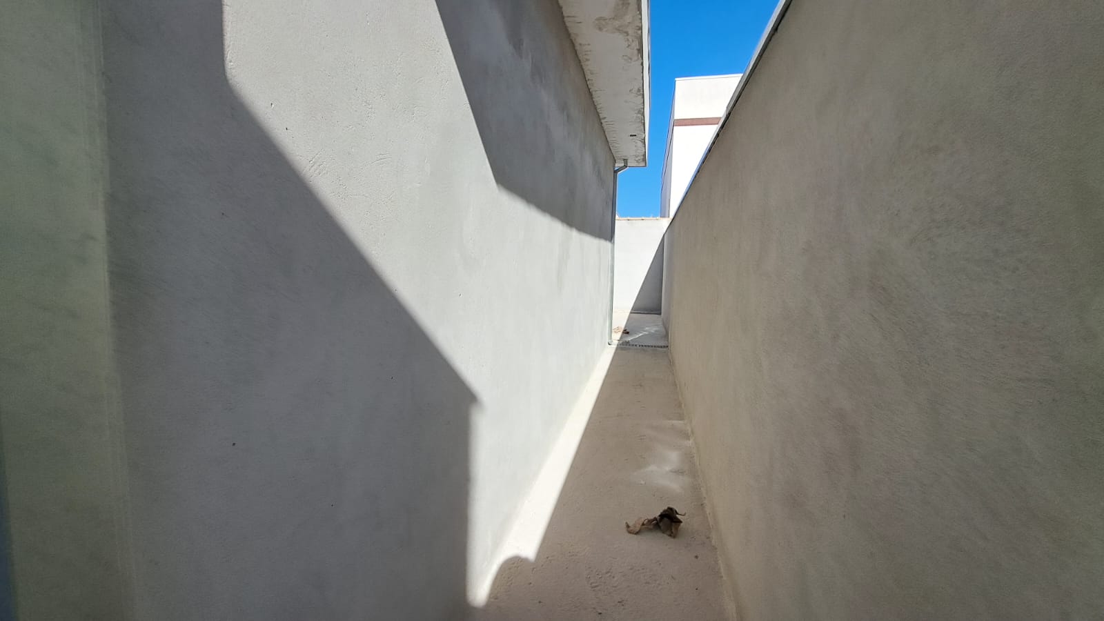 DV116 – Casa nova Disponivel para venda – Terra Dos Ipes 1