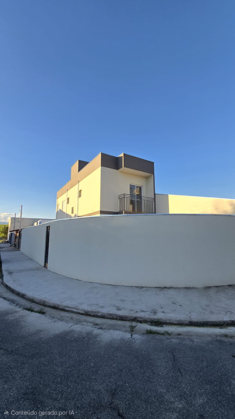 DL115 – Sobrado Disponível para Locação – Ipê 1